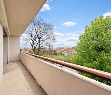 Location Appartement 3 pièces 80m² - Photo 3