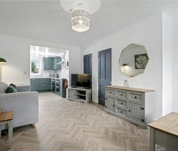 1 bedroom semi-detached house to rent - Photo 3