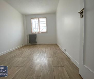 Location Appartement 3 pièces 51m² NEUILLY SUR MARNE 93330 - Photo 3