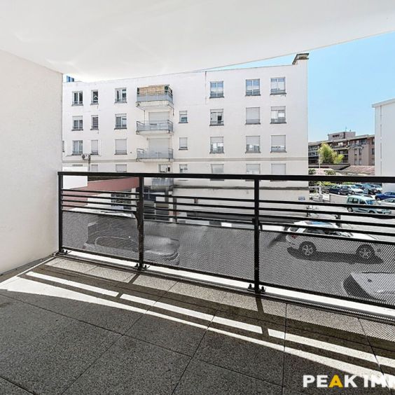 ANNEMASSE À louer : Appartement T3 de 75,04 m2 avec balcon - Photo 2