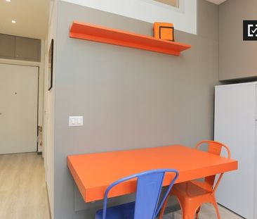 milan, Lombardy 20121 - Photo 5