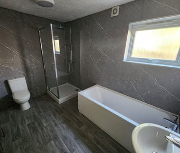 2 Bed Flat, Beaconsfield Villas, BN1 - Photo 4