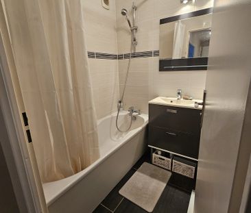 Location Appartement 3 pièces 54m² CARRIERES SOUS POISSY 78955 - Photo 5