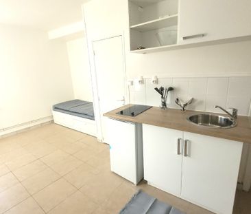 Location Appartement 1 pièce 21m² CALAIS 62100 - Photo 4