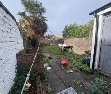 4 bedroom house to rent - Photo 2