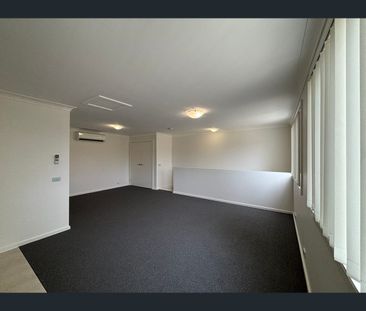 226a Carmichael Drive, West Hoxton, NSW 2171 - Photo 2