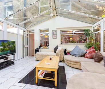 2 Bed Semi-Detached House, Bynes Road, CR2 - Photo 5