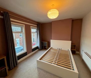 16 Isoline Street, Belfast, BT5 5GP - Photo 6