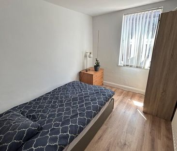 Room in a Shared House, Orwell Road, L4 - Photo 2