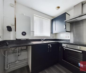 2 bedroom end of terrace house to rent - Photo 6