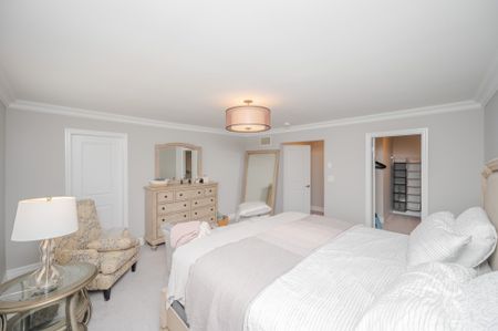 For Lease - 3357 Mintwood Circle, Oakville, Ontario - Photo 3