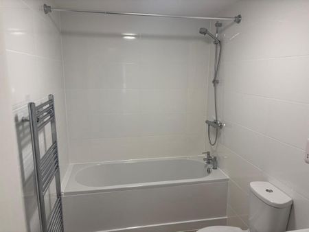 2 bedroom apartment to rent - Photo 5