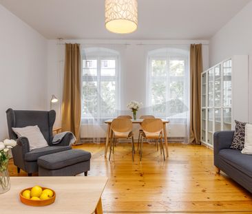 Viel Platz zum Wohnen & Arbeiten - Photo 1