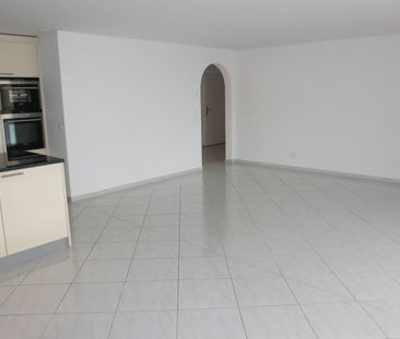 Neuwertige 4.5-Zimmer-Eigentumswohnung - Photo 4