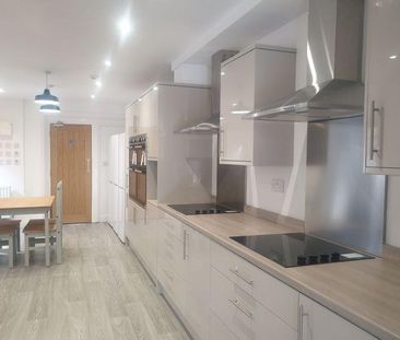 1 bedroom in a house share to rent - Photo 4