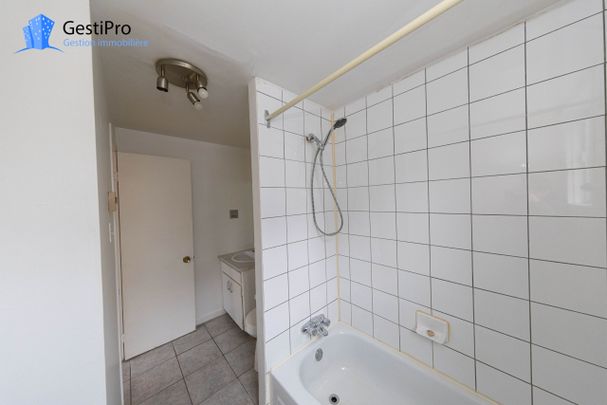 2717 du Vieux-Moulin - Photo 1