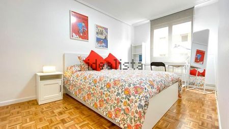 Alquiler de piso en Castilla - Hermida - Foto 3