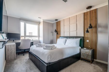 2 bedroom flat to rent - Photo 4