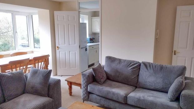 2 bedroom flat to rent - Photo 1