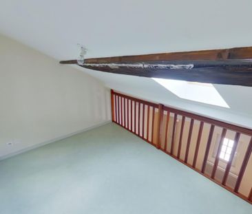 Location Appartement 1 pièce 55m² CHATELLERAULT 86100 - Photo 3