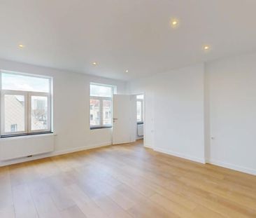 Appartement te huur - foto 1