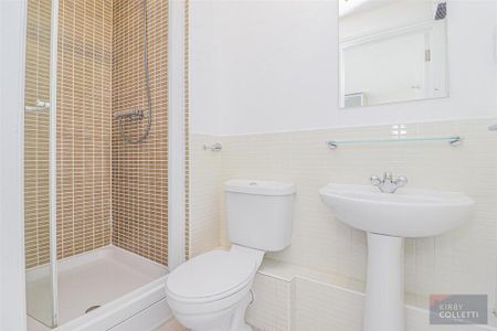 2 bedroom apartment to rent - Photo 3