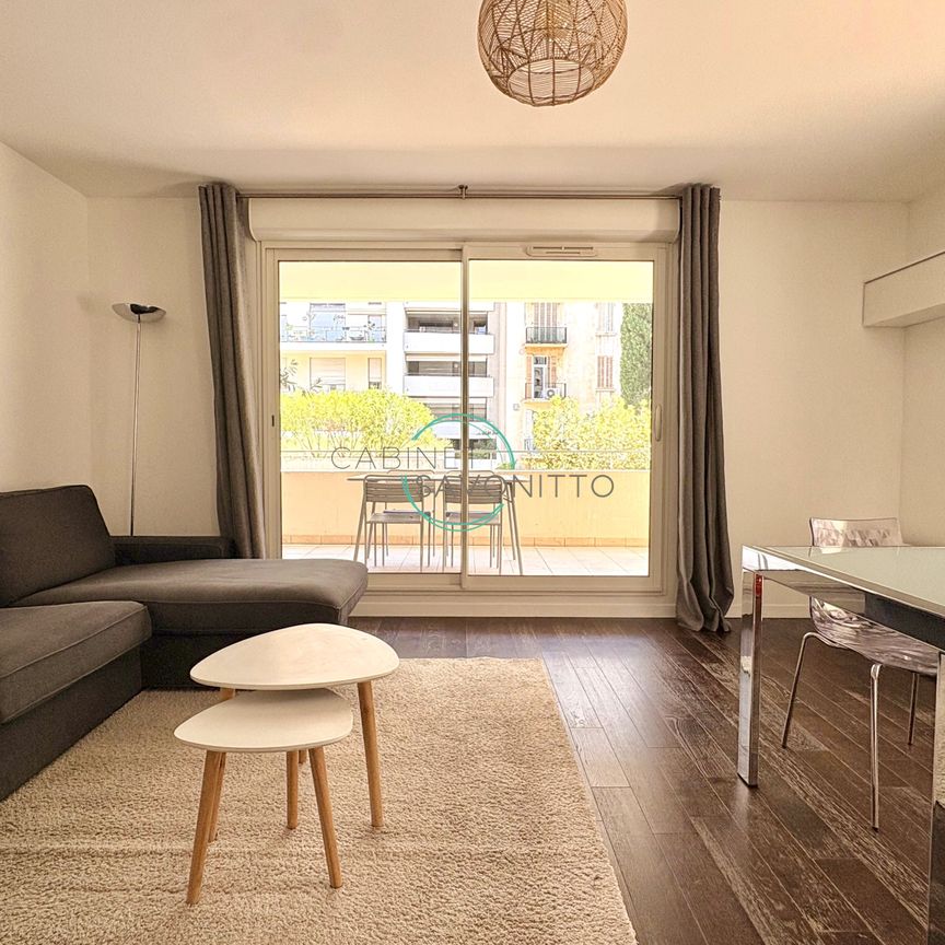 Location Appartement 3 pièces 65m² MARSEILLE 8ème - Photo 1