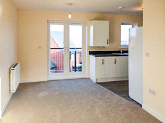 2 bedroom flat to rent - Photo 1