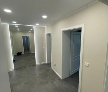 Erstbezug nach kompletter Sanierung – moderne 3-Zi-mit 3 Balkonen - Photo 6