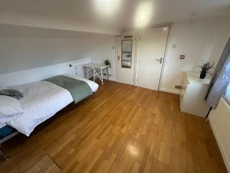 5 bedroom house share to rent - Photo 4