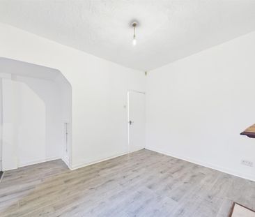 Eldon Road, Birkenhead, 3 bedroom, House - Mid Terrace - Photo 3