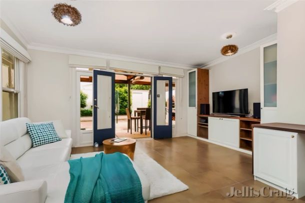 3 Bed, 1 Bath - Photo 1