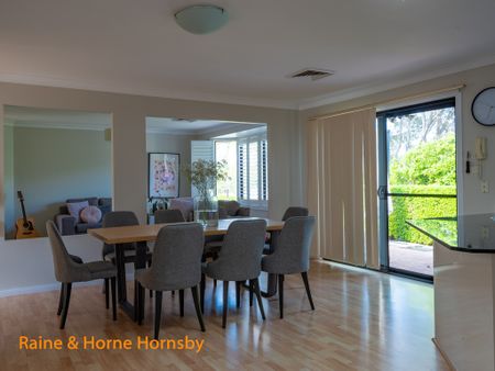 APPLICATIONS APPROVED - DEPOSIT RECEIVED ! This modern family home ticks all the boxes! - Photo 2