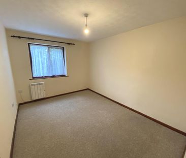 3 bedroom detached bungalow to rent - Photo 6