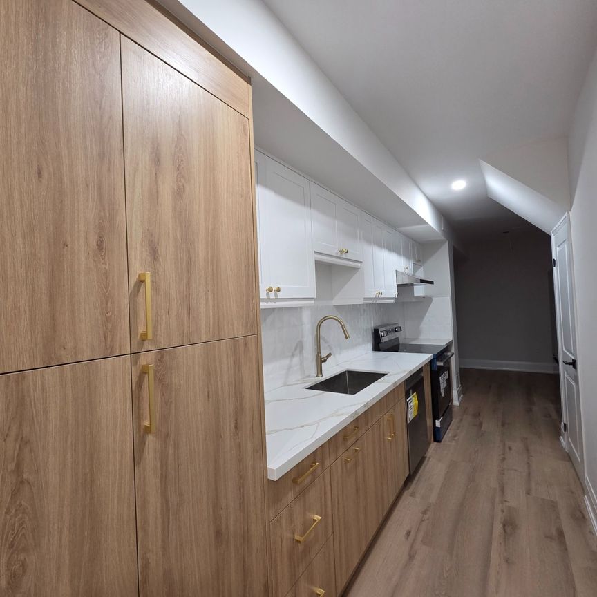 For Lease - 49 Berczy Manor Crescent, Markham, Ontario - Photo 1