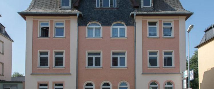 schöne Altbauwohnung im Erdgeschoss - Photo 1