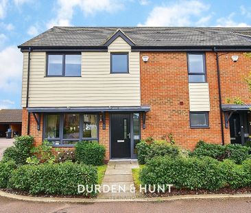 Park View, Chigwell - Photo 4