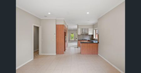 “Don’t Miss Out – Well-Presented Home Ready for You Now!” - Photo 3