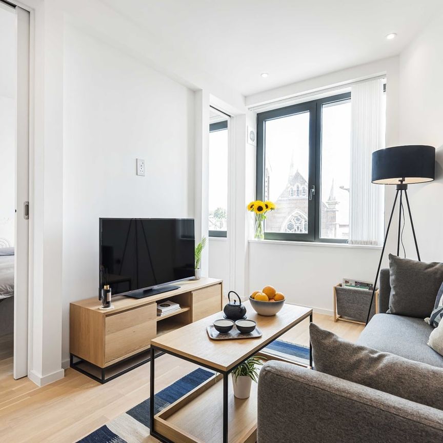 1 Bed Flat, Gravity Royal Heights, RG1 - Photo 1