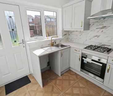 3 bedroom end of terrace house to rent - Photo 6