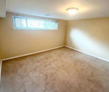 35 LABURNHAM AVENUE - Photo 6