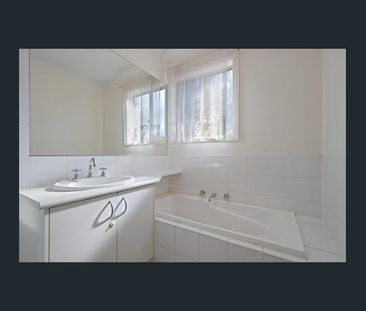 1 Jenkins Lane, Croydon, Vic 3136 - Photo 1