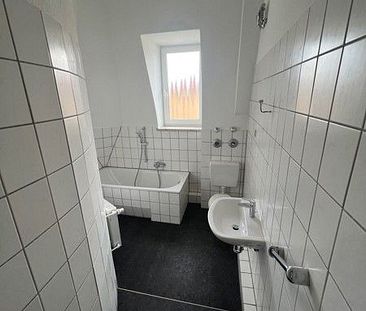 Herrliche 2-Zimmer-Maisonette-Wohnung in ruhiger Lage! - Photo 4