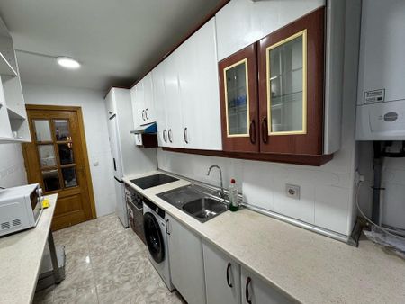 Calle de Begoña, Coslada, Community of Madrid 28821 - Photo 5