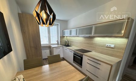 Zrekonštrovaný zariadený byt 2+1 na prenájom Žilina - Širšie Centrum 55m2 s loggiou - Photo 5