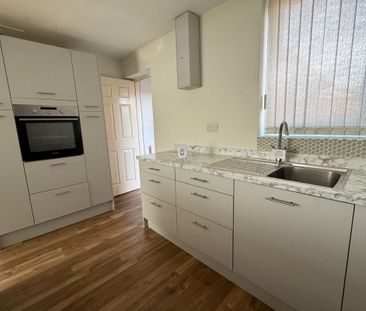 Tredegar Walk - Photo 1