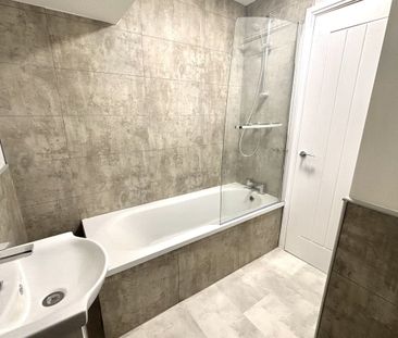 Wellington Street - Photo 1