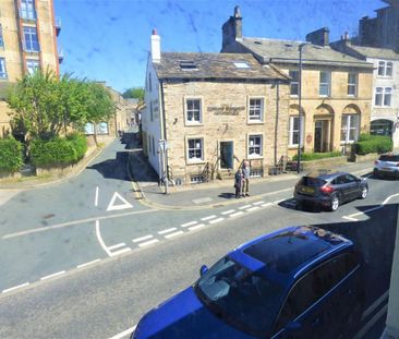 The Ginnel, New Market Street, Skipton, BD23 2JB - Photo 2