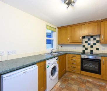 2 bedroom terraced house to rent - Photo 6