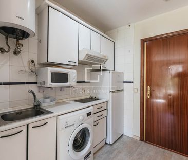 Excellent 1 Bedroom apartment for rent in Ríos Rosas, Madrid - Photo 5
